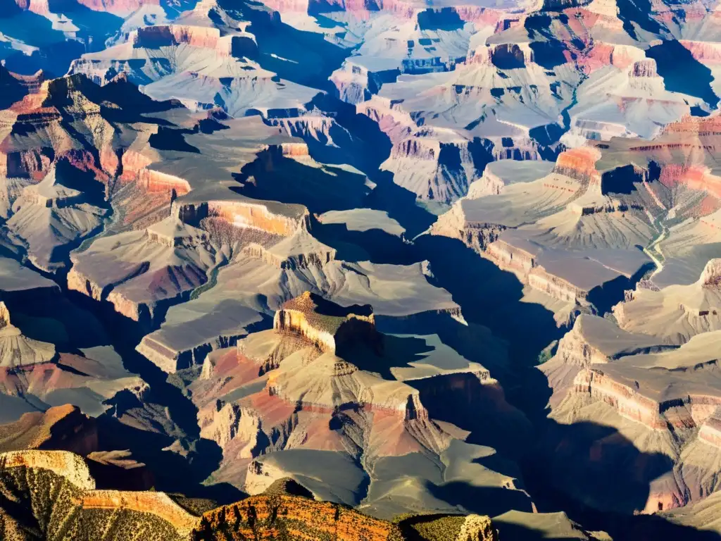 Esplendor del Gran Cañón: erosión en detalle Detalle asombroso del Gran Cañón, formado por el proceso de erosión y una maravilla natural